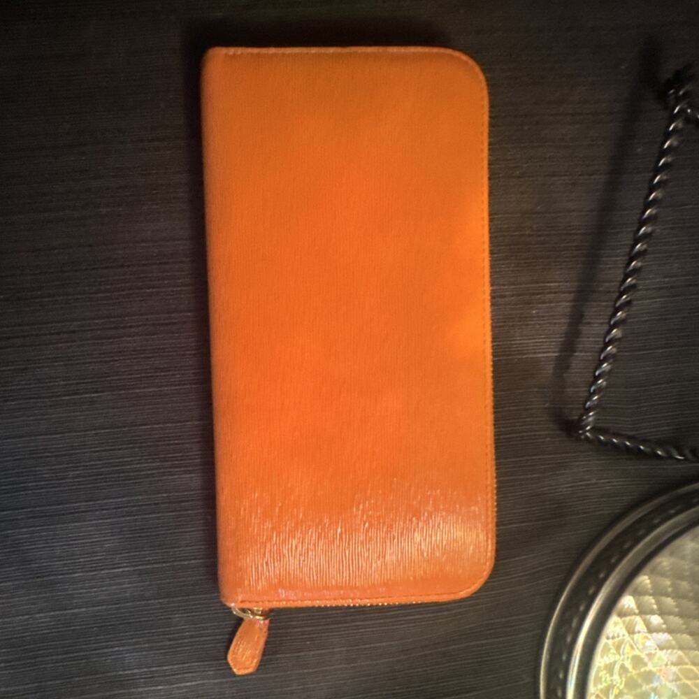 PRADA Soffiano Leather Zippy Wallet Papaya All Inclusive -box, Authenticity Card - Picture 3 of 14